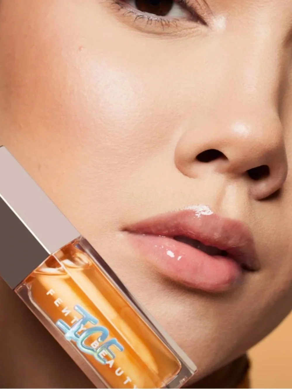 NWT Fenty Beauty GLOSS BOMB ICE COOLING LIP LUMINIZER- Melon Chillz